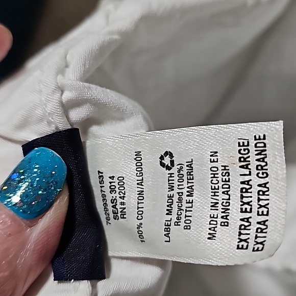 Nwt white capri pants. - Picture 4 of 4